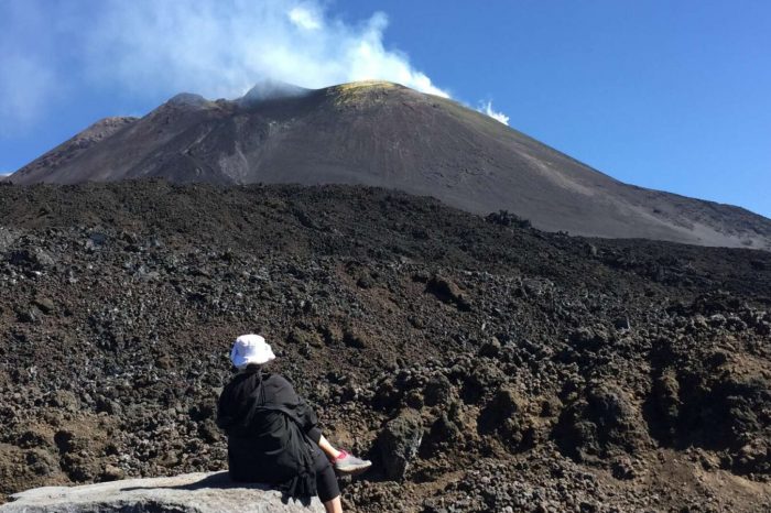 Etna, excursión a los cráteres de la cumbre (2900m)